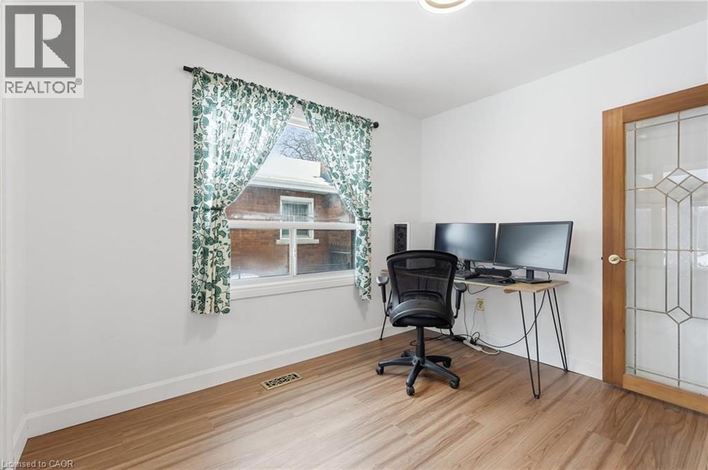 940 Brucedale Avenue E, Hamilton, Ontario  L8T 1L9 - Photo 13 - 40800510