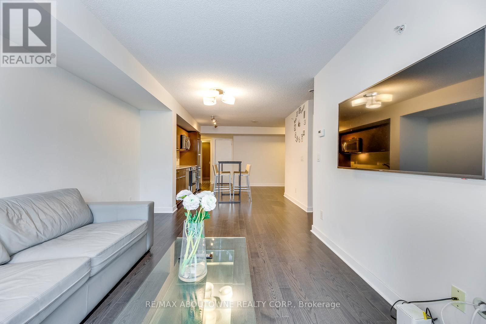 406 - 295 Adelaide Street W, Toronto, Ontario  M5V 1P7 - Photo 14 - C12796316