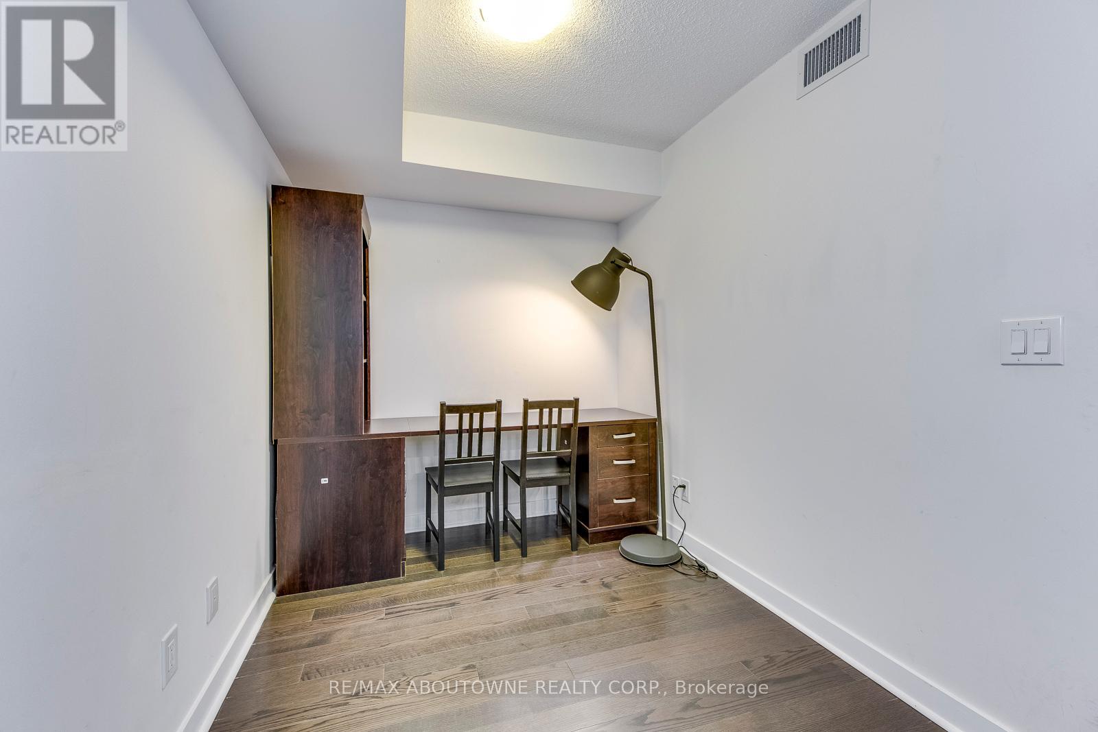 406 - 295 Adelaide Street W, Toronto, Ontario  M5V 1P7 - Photo 25 - C12796316