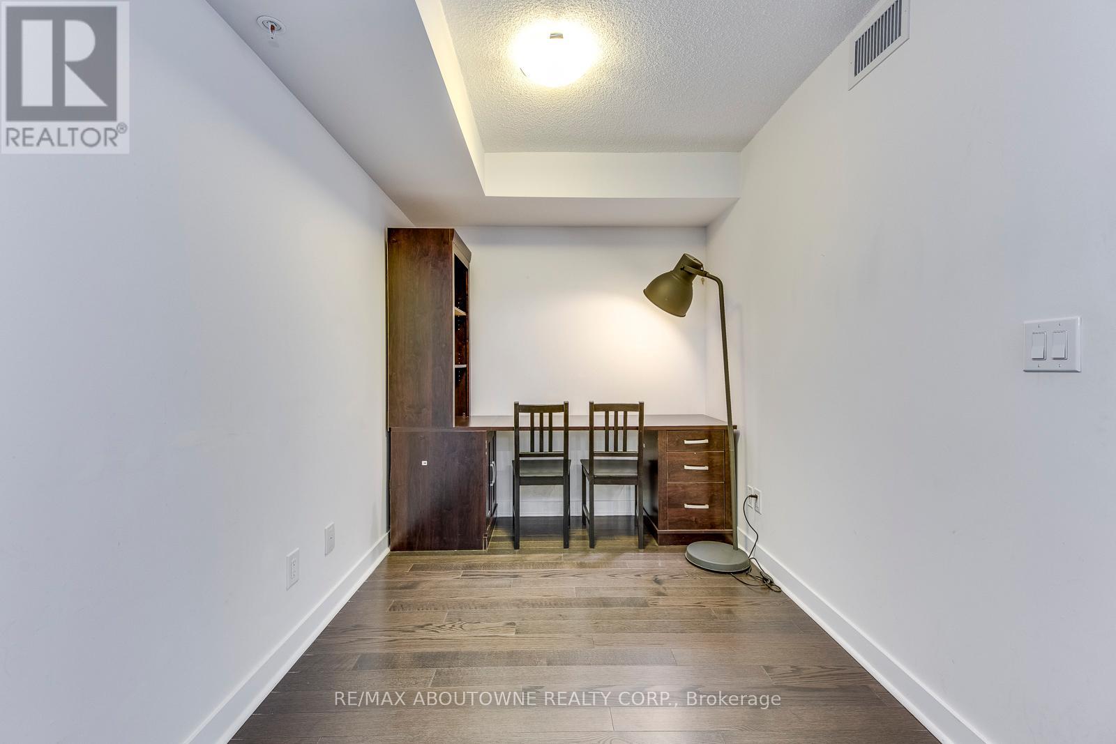 406 - 295 Adelaide Street W, Toronto, Ontario  M5V 1P7 - Photo 24 - C12796316