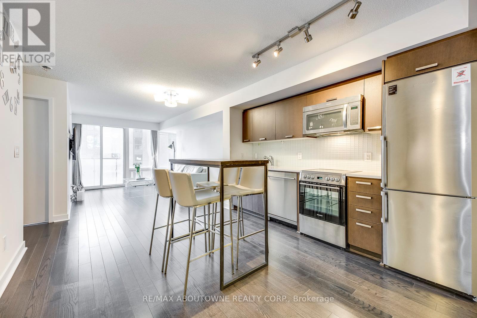 406 - 295 Adelaide Street W, Toronto, Ontario  M5V 1P7 - Photo 19 - C12796316