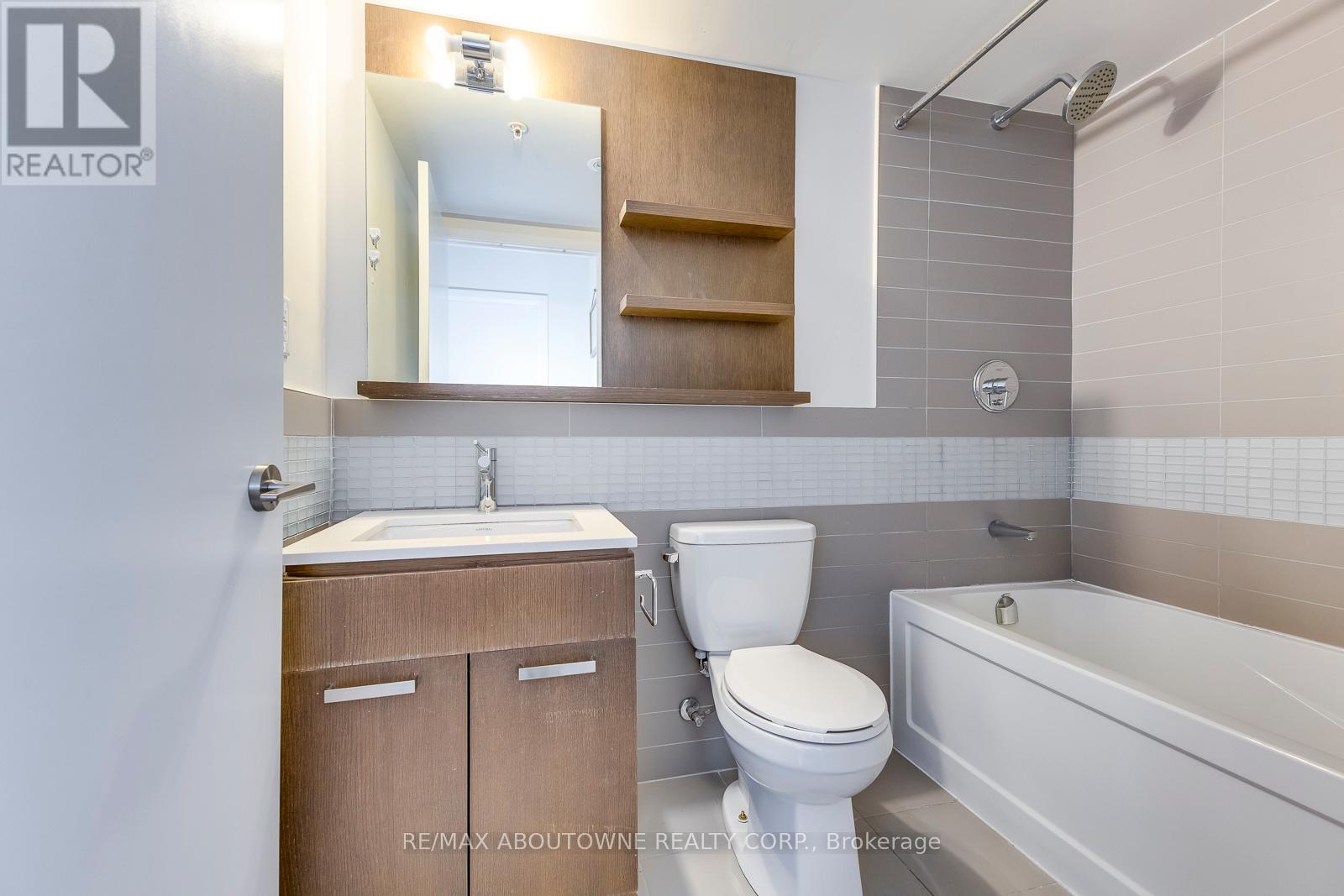 406 - 295 Adelaide Street W, Toronto, Ontario  M5V 1P7 - Photo 30 - C12796316
