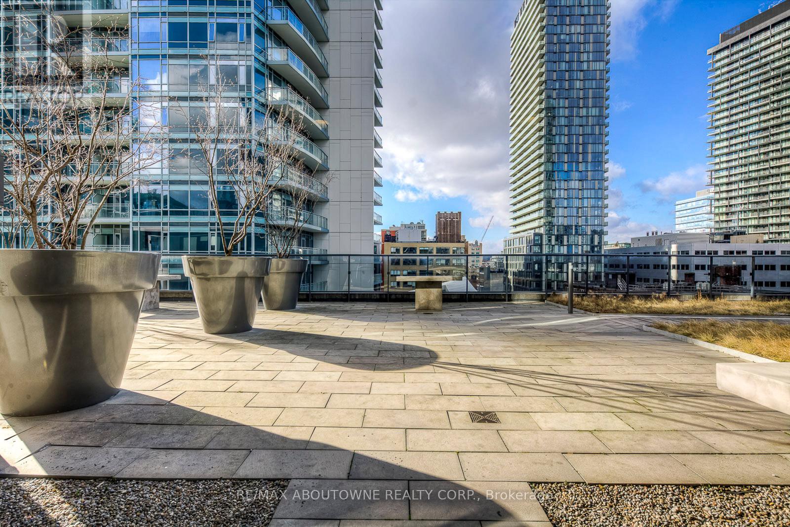 406 - 295 Adelaide Street W, Toronto, Ontario  M5V 1P7 - Photo 47 - C12796316