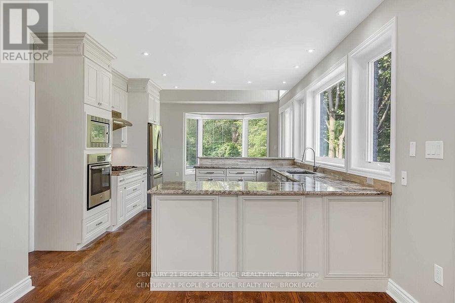 3242 Shelburne Place, Oakville, Ontario  L6L 5V9 - Photo 24 - W12707310