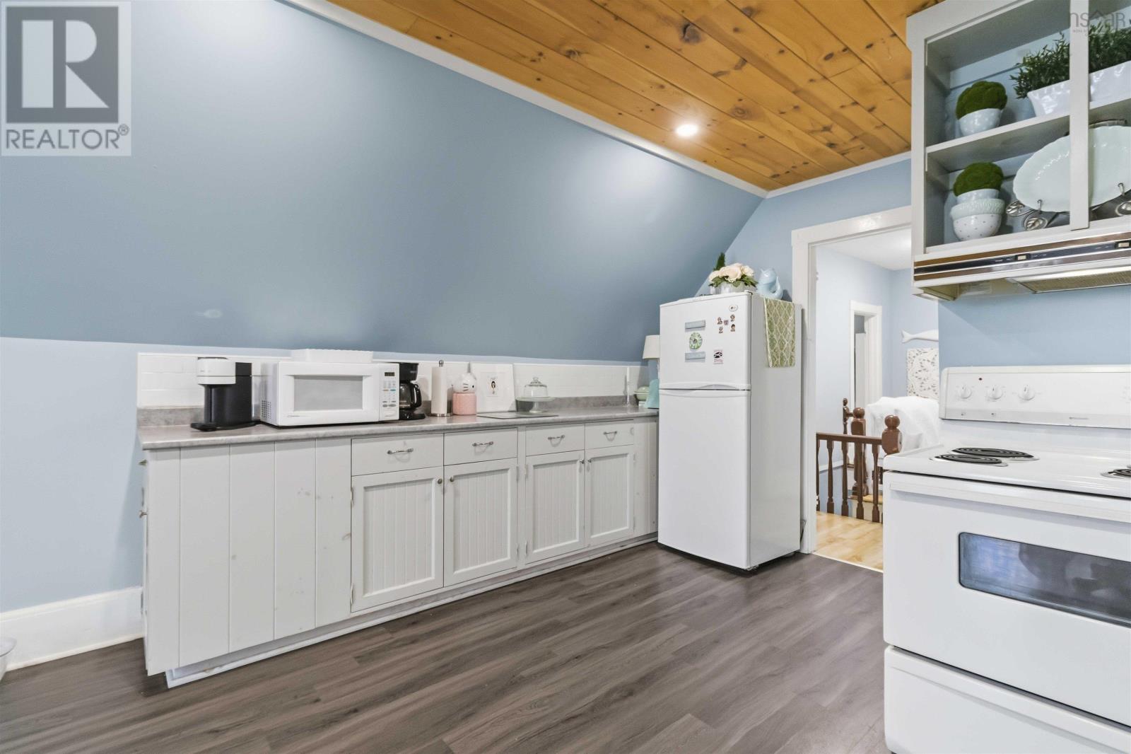 499 Main Street, Mahone Bay, Nova Scotia  B0J 2E0 - Photo 14 - 202602905