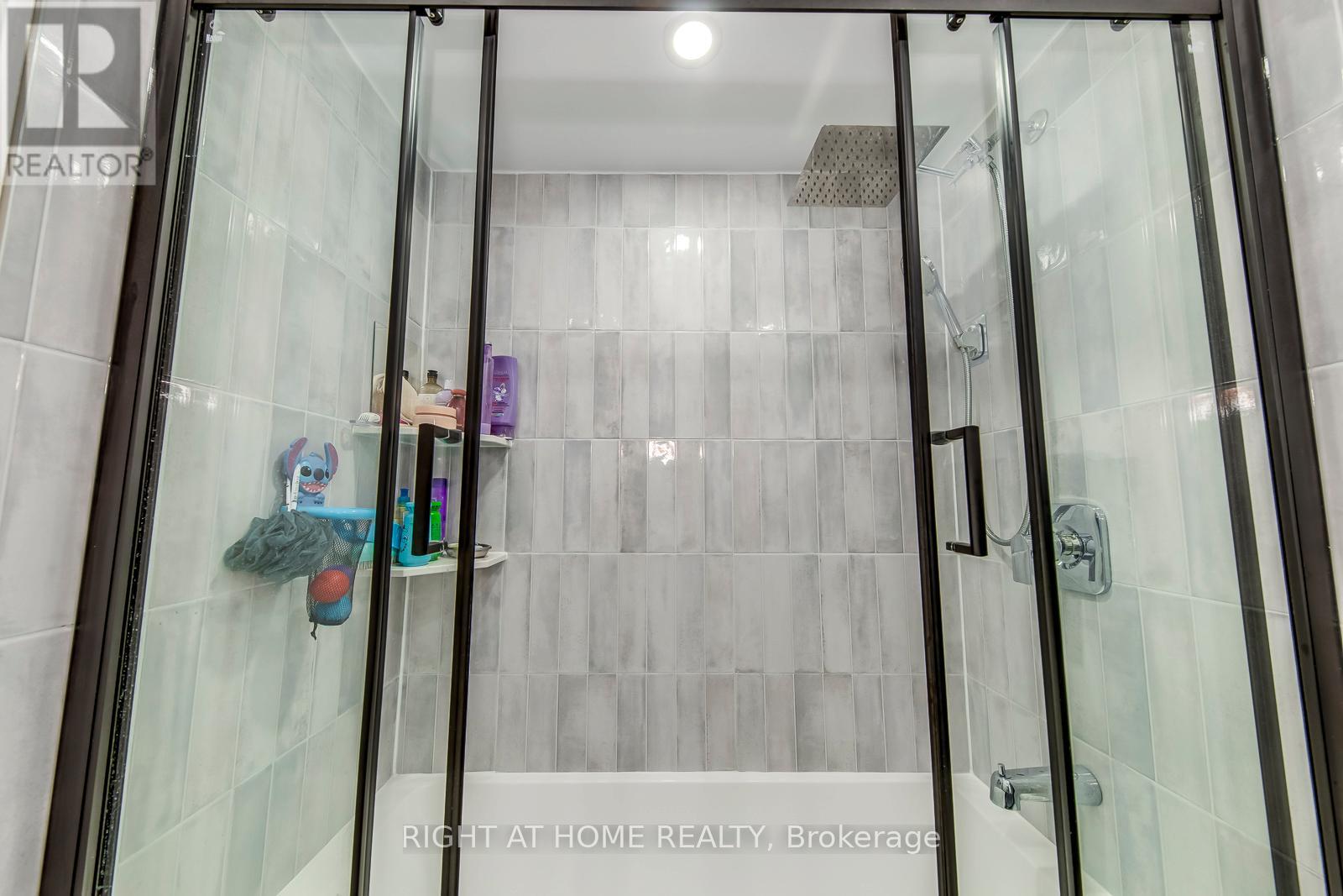 132 Ashton Crescent, Brampton, Ontario  L6S 3J9 - Photo 33 - W12444718