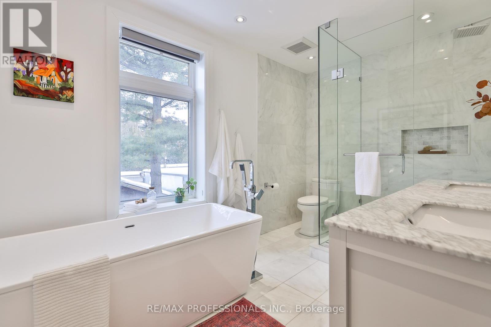 18 Constance Street, Toronto, Ontario  M6R 1S4 - Photo 16 - W12792090