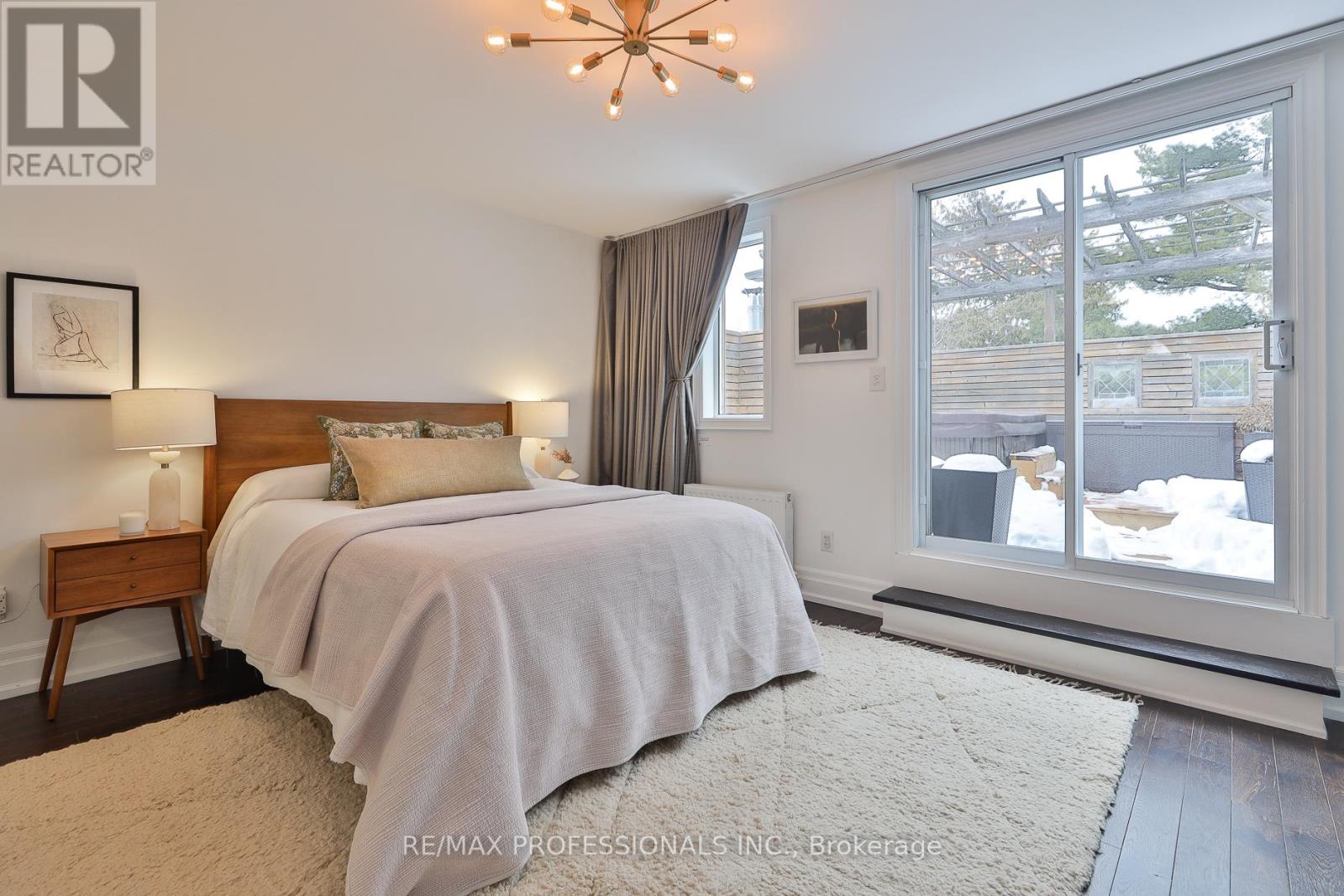 18 Constance Street, Toronto, Ontario  M6R 1S4 - Photo 30 - W12792090