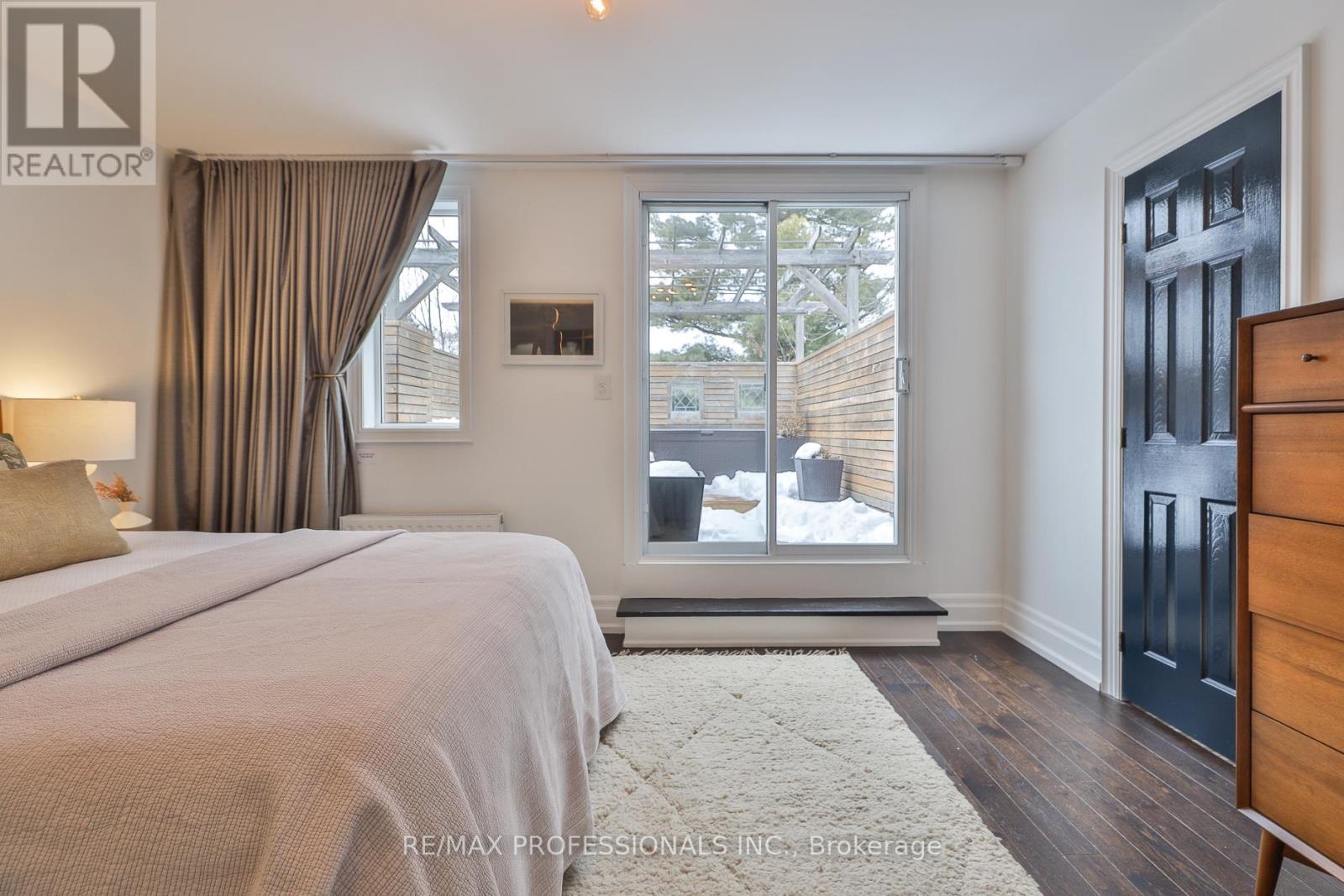 18 Constance Street, Toronto, Ontario  M6R 1S4 - Photo 33 - W12792090