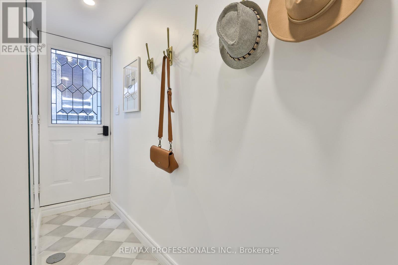 18 Constance Street, Toronto, Ontario  M6R 1S4 - Photo 38 - W12792090