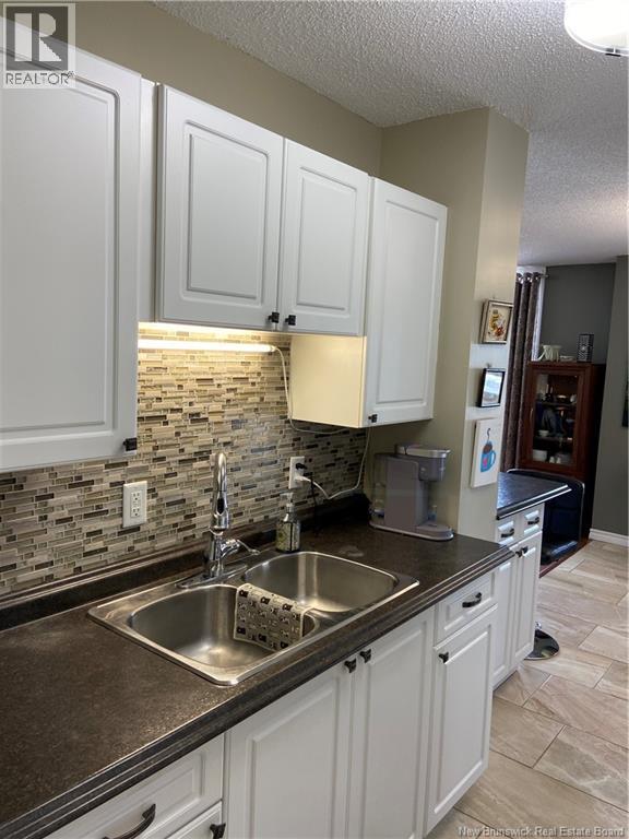 310 Woodward Avenue Unit# 715, Saint John, New Brunswick  E2K 2L1 - Photo 4 - NB133640