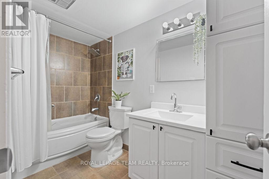 212 - 316 Savard Avenue, Ottawa, Ontario  K1L 7S2 - Photo 30 - X12796374