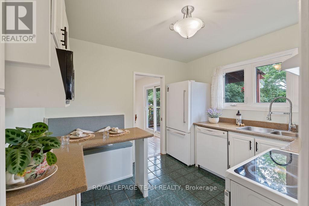 123 Abbeyhill Drive, Ottawa, Ontario  K2L 1H4 - Photo 16 - X12796378