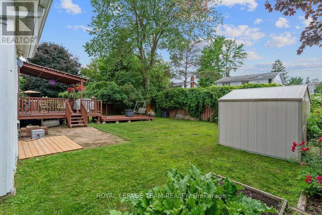 123 Abbeyhill Drive, Ottawa, Ontario  K2L 1H4 - Photo 37 - X12796378