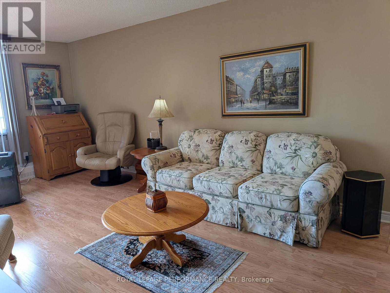 309 - 665 Bathgate Drive, Ottawa, Ontario  K1K 3Y4 - Photo 12 - X12796400