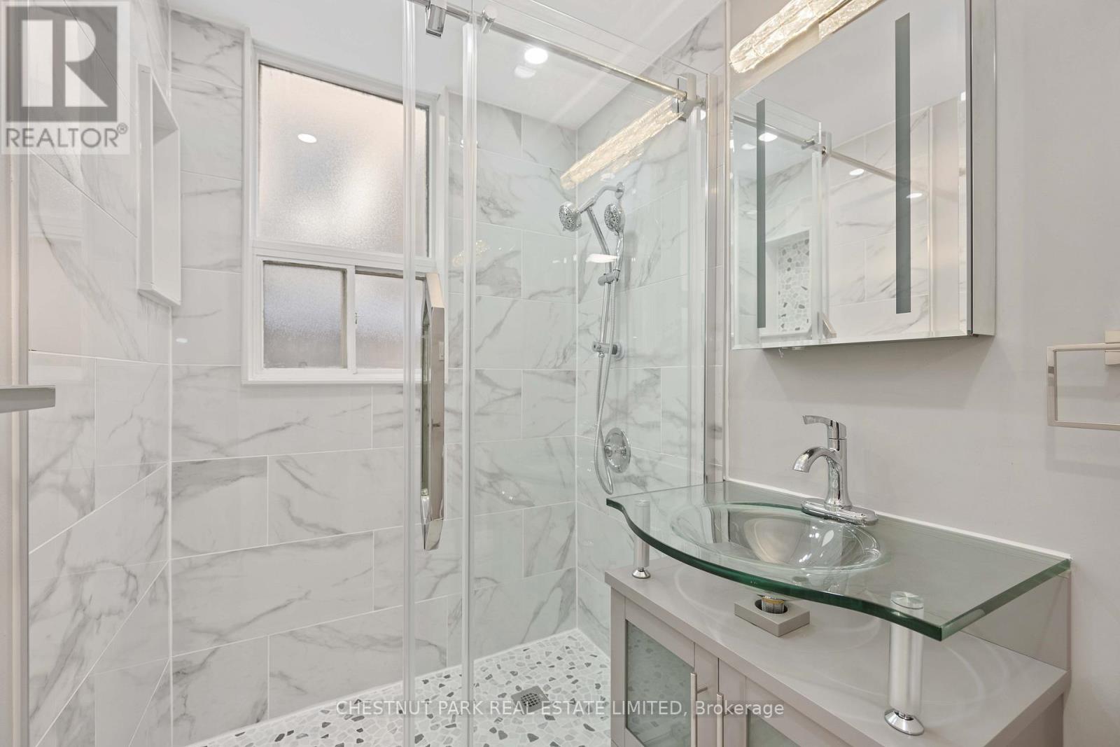 Main - 121 Cheritan Avenue, Toronto, Ontario  M4R 1S8 - Photo 13 - C12796366