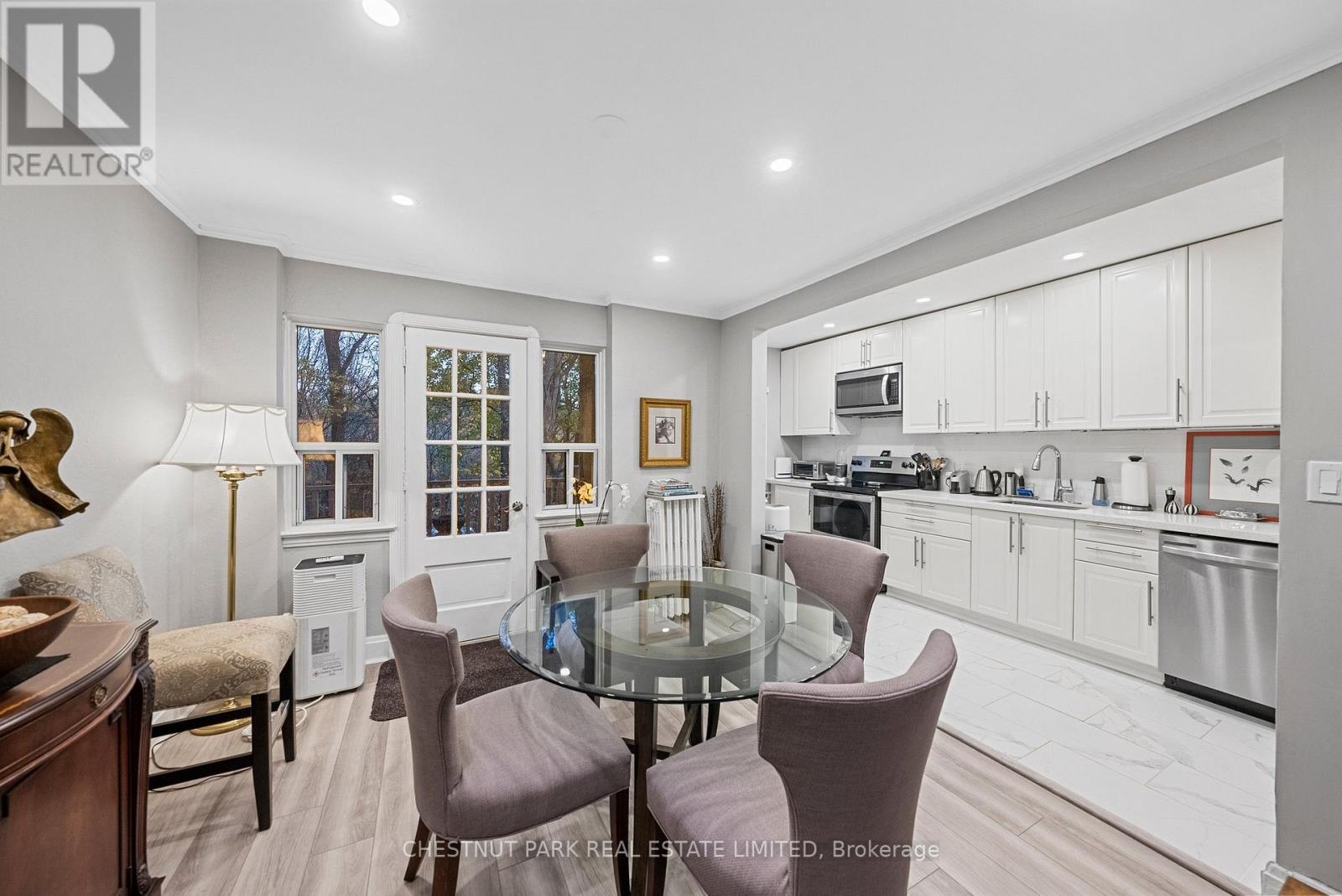 Main - 121 Cheritan Avenue, Toronto, Ontario  M4R 1S8 - Photo 6 - C12796366