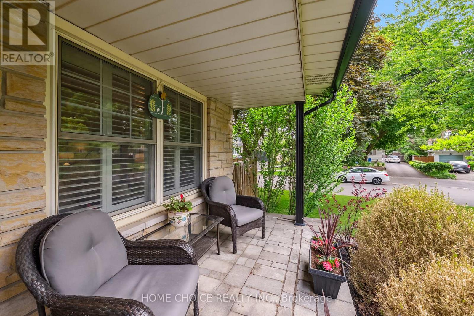 1206 Northgate Crescent, Oshawa, Ontario  L1G 7C5 - Photo 3 - E12796360