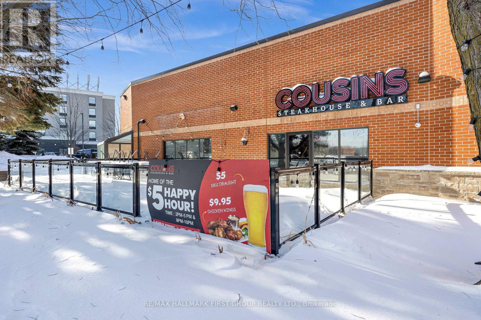 110 Pony Drive, Newmarket, Ontario  L3Y 7B6 - Photo 2 - N12796340