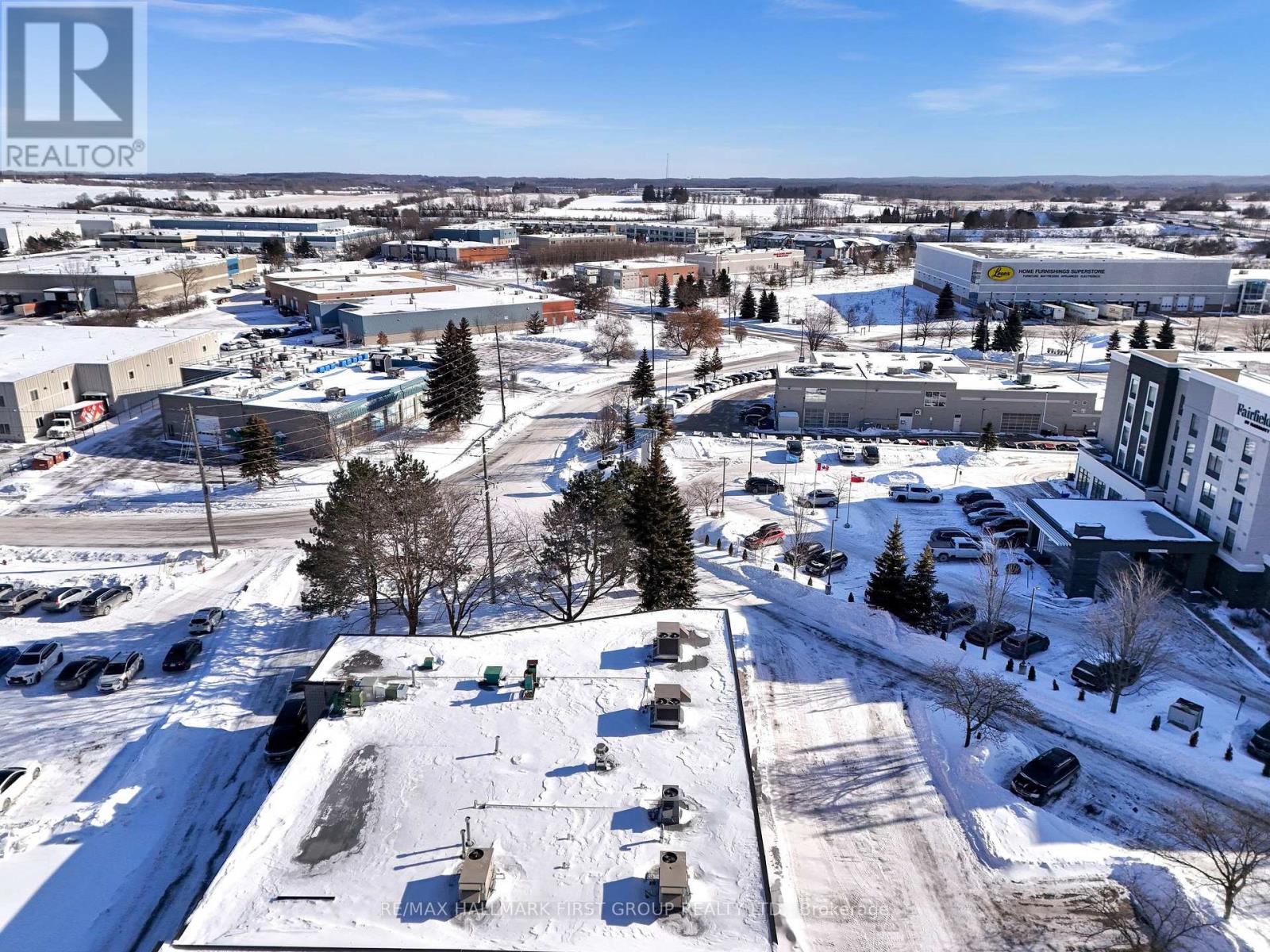 110 Pony Drive, Newmarket, Ontario  L3Y 7B6 - Photo 37 - N12796340