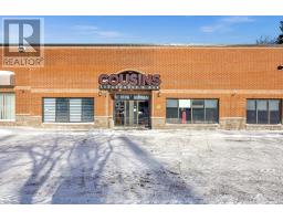 110 PONY DRIVE, Newmarket, Ontario