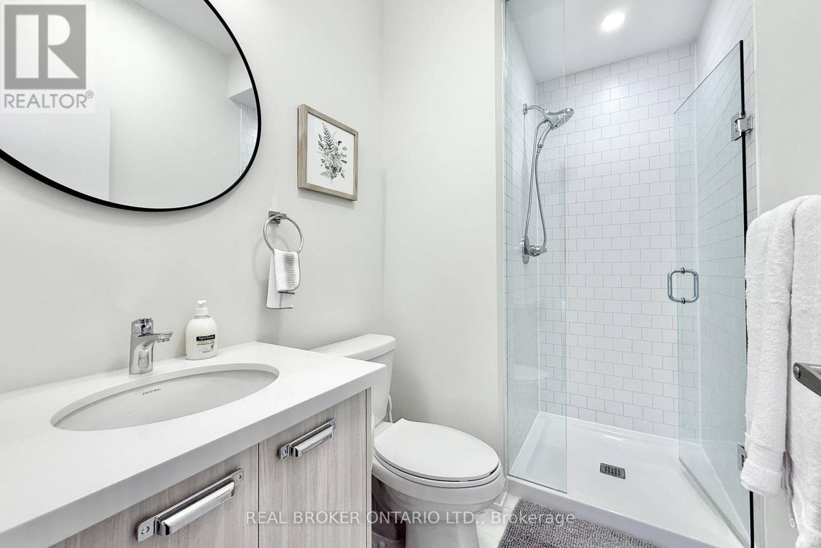 45 Matawin Lane, Richmond Hill, Ontario  L4B 0H8 - Photo 11 - N12796348