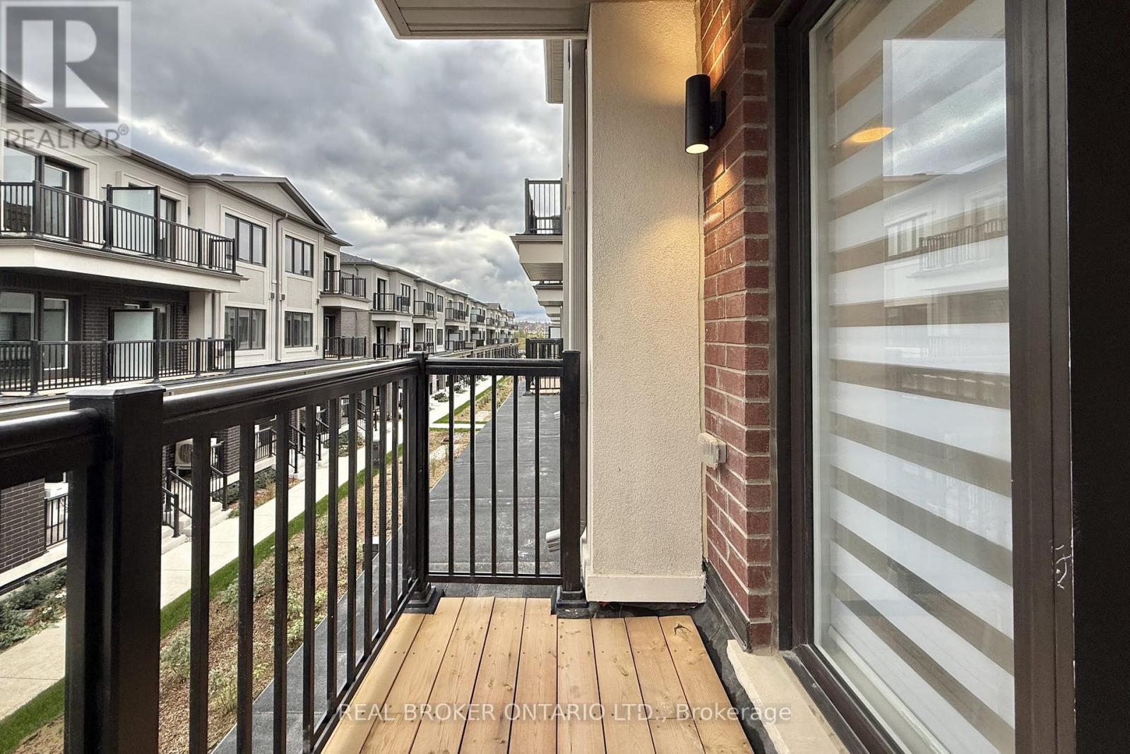 45 Matawin Lane, Richmond Hill, Ontario  L4B 0H8 - Photo 5 - N12796348