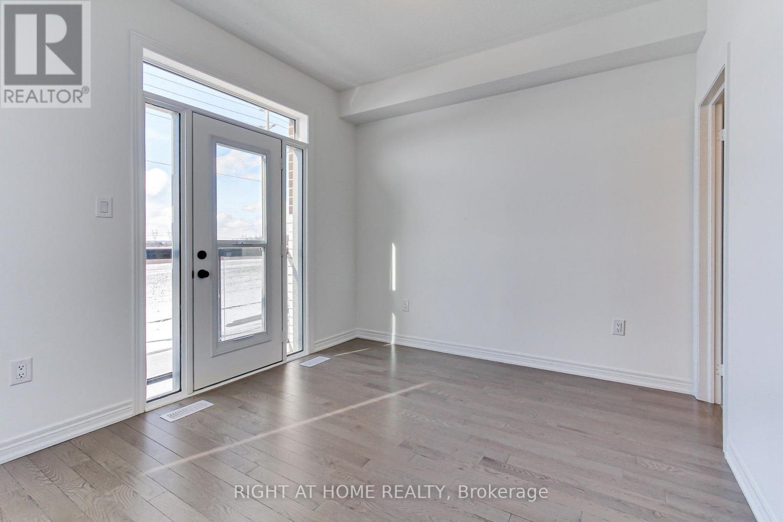 10173 Huntington Road, Vaughan, Ontario  L4H 5J5 - Photo 31 - N12796352