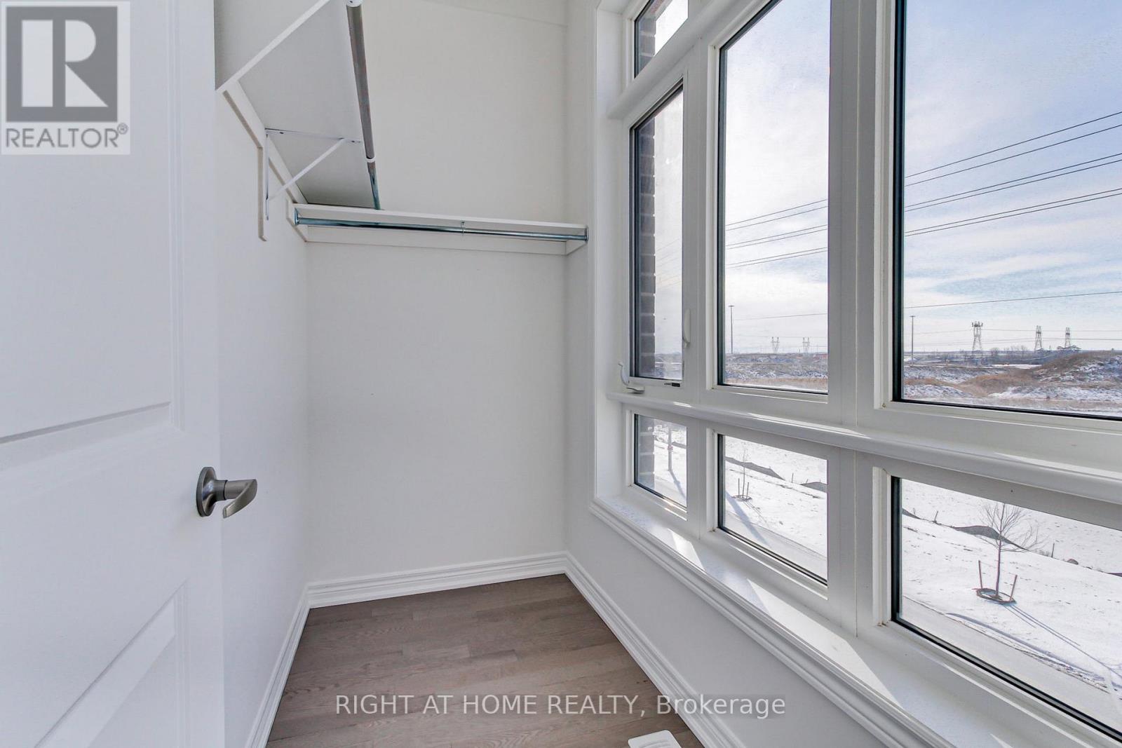 10173 Huntington Road, Vaughan, Ontario  L4H 5J5 - Photo 43 - N12796352