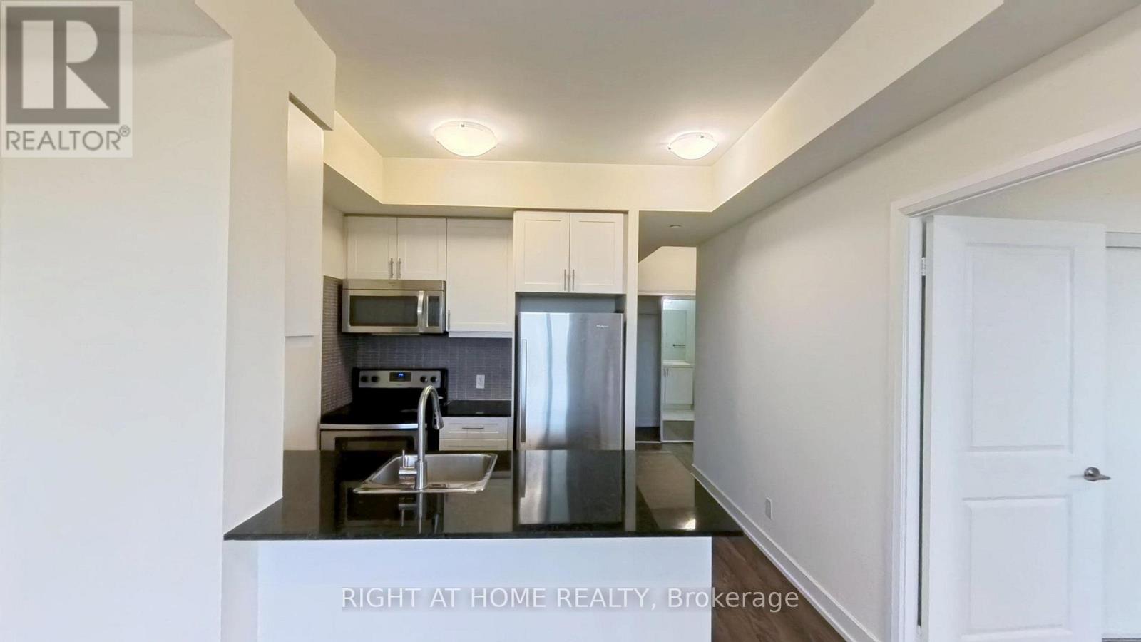 2101 - 6 Eva Road, Toronto, Ontario  M9C 0B1 - Photo 5 - W12796346