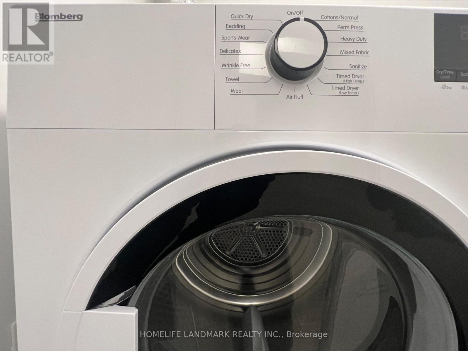 3905 - 3883 Quartz Road, Mississauga, Ontario  L5B 4M6 - Photo 4 - W12796362