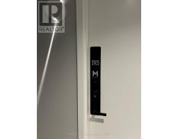 3905 - 3883 QUARTZ ROAD, Mississauga, Ontario