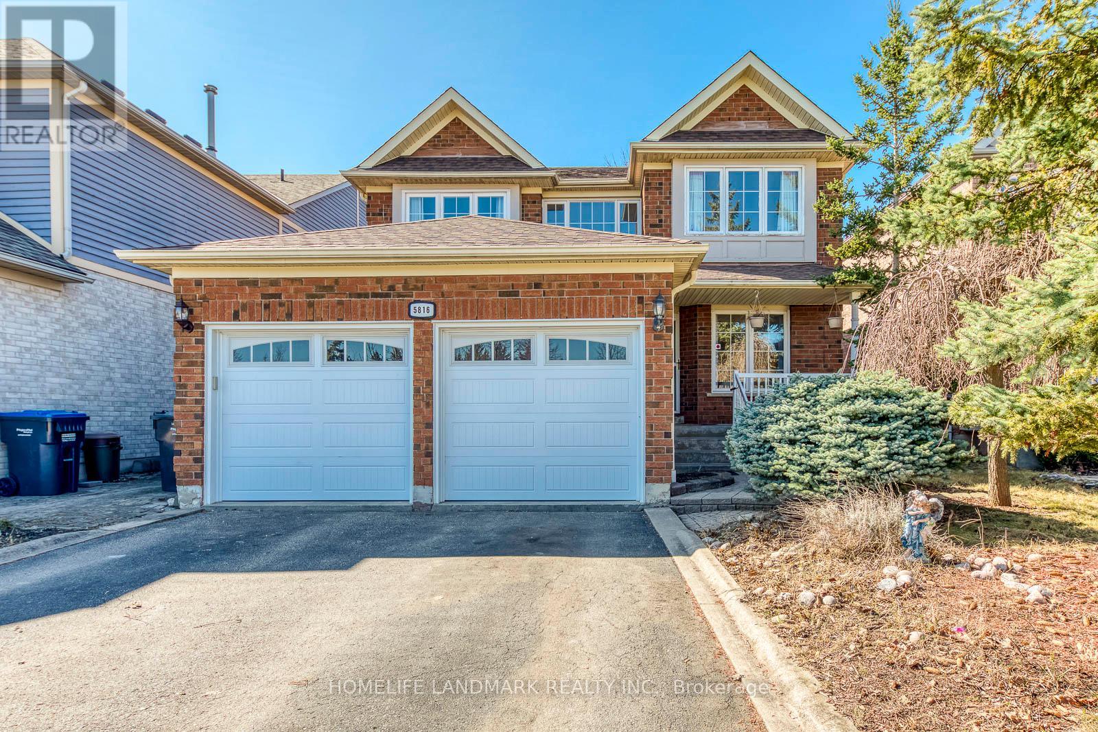 5816 Greensboro Drive, Mississauga, Ontario  L5M 5T1 - Photo 1 - W12796384