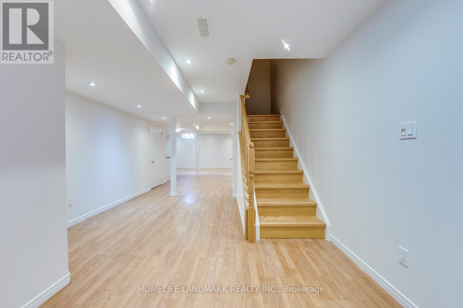 5816 Greensboro Drive, Mississauga, Ontario  L5M 5T1 - Photo 27 - W12796384