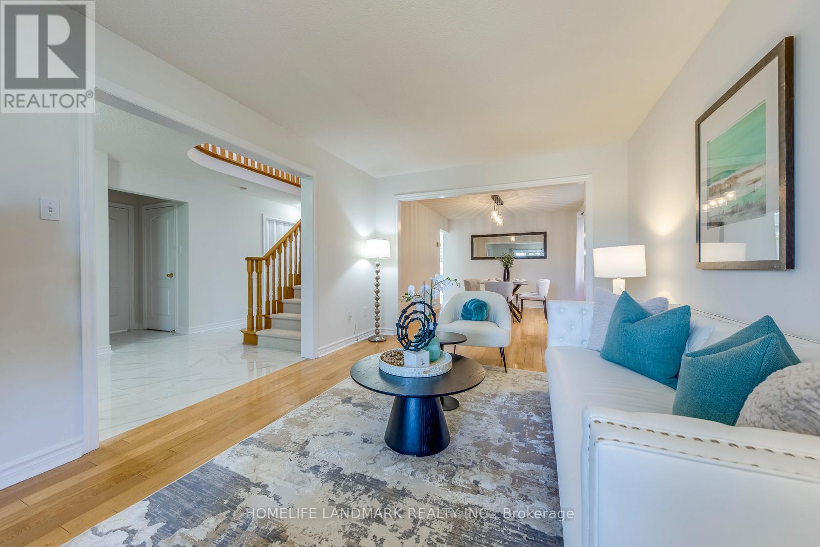 5816 Greensboro Drive, Mississauga, Ontario  L5M 5T1 - Photo 7 - W12796384