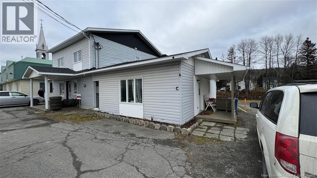 1999 Commerciale Street, Saint-François-De-Madawaska, New Brunswick  E7A 1A9 - Photo 2 - NB133719