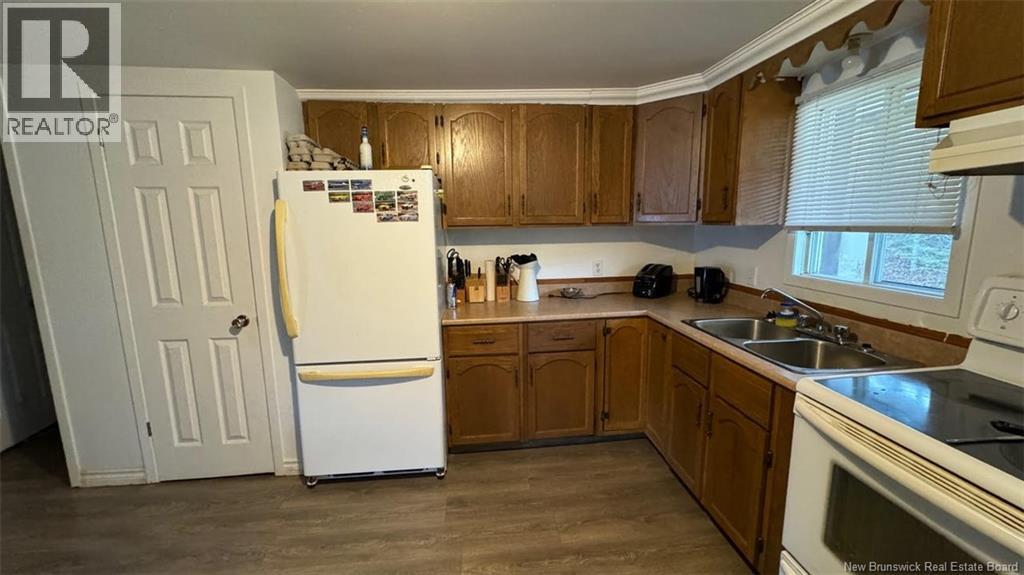 5742 Centrale Street, Lac Baker, New Brunswick  E7A 1N6 - Photo 13 - NB133717