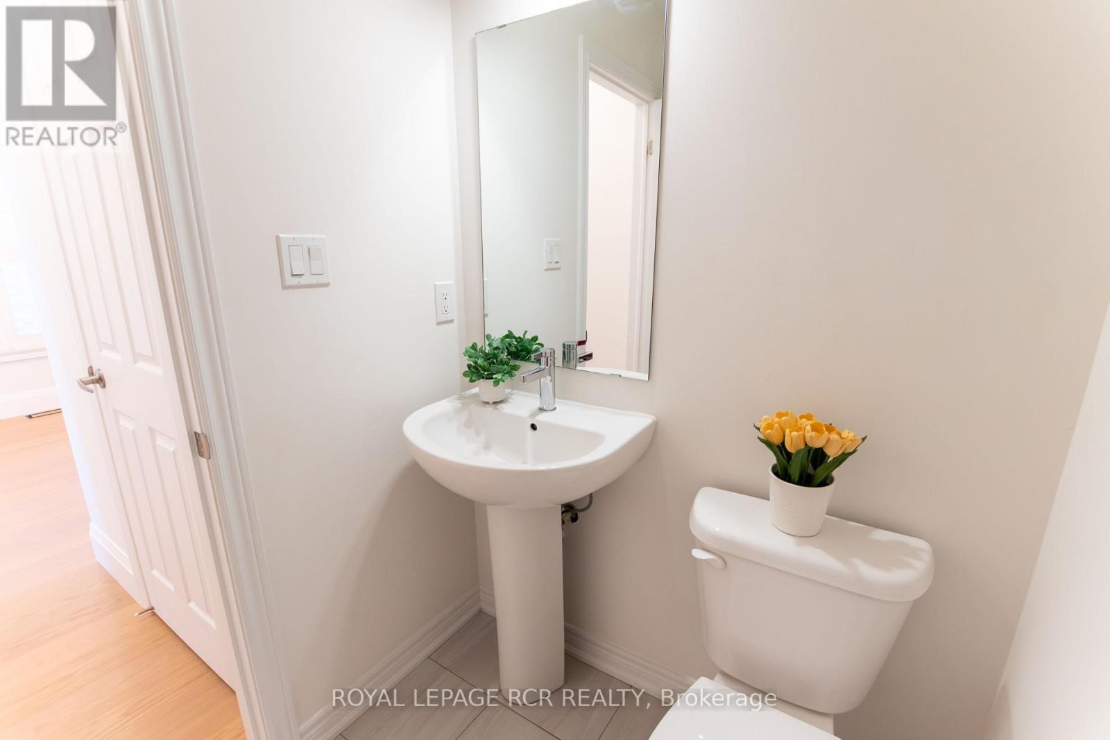 206 Barnett Drive, Shelburne, Ontario  L9V 3X1 - Photo 11 - X12796392