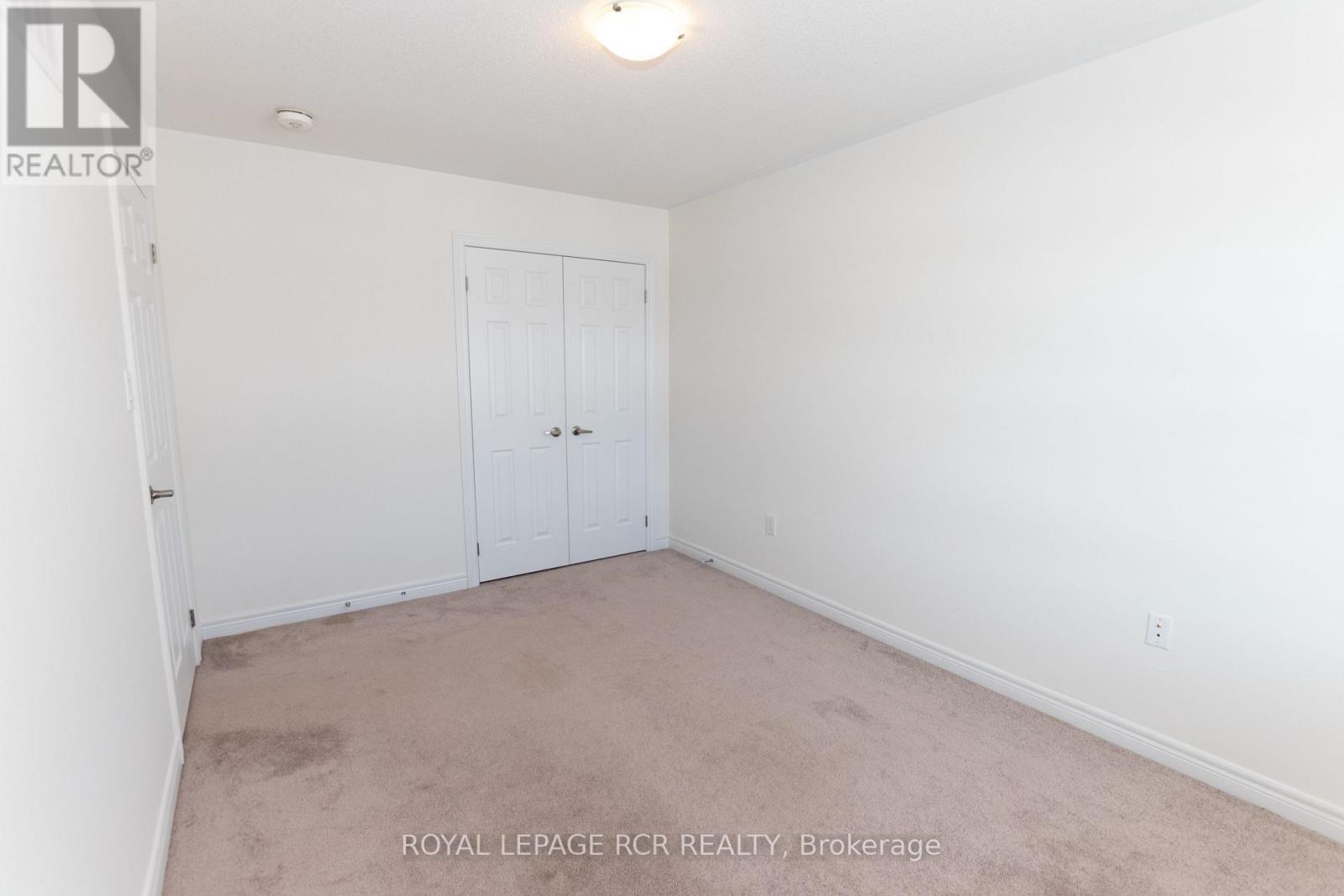 206 Barnett Drive, Shelburne, Ontario  L9V 3X1 - Photo 14 - X12796392