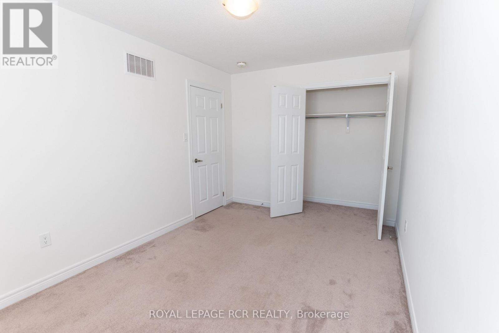 206 Barnett Drive, Shelburne, Ontario  L9V 3X1 - Photo 15 - X12796392