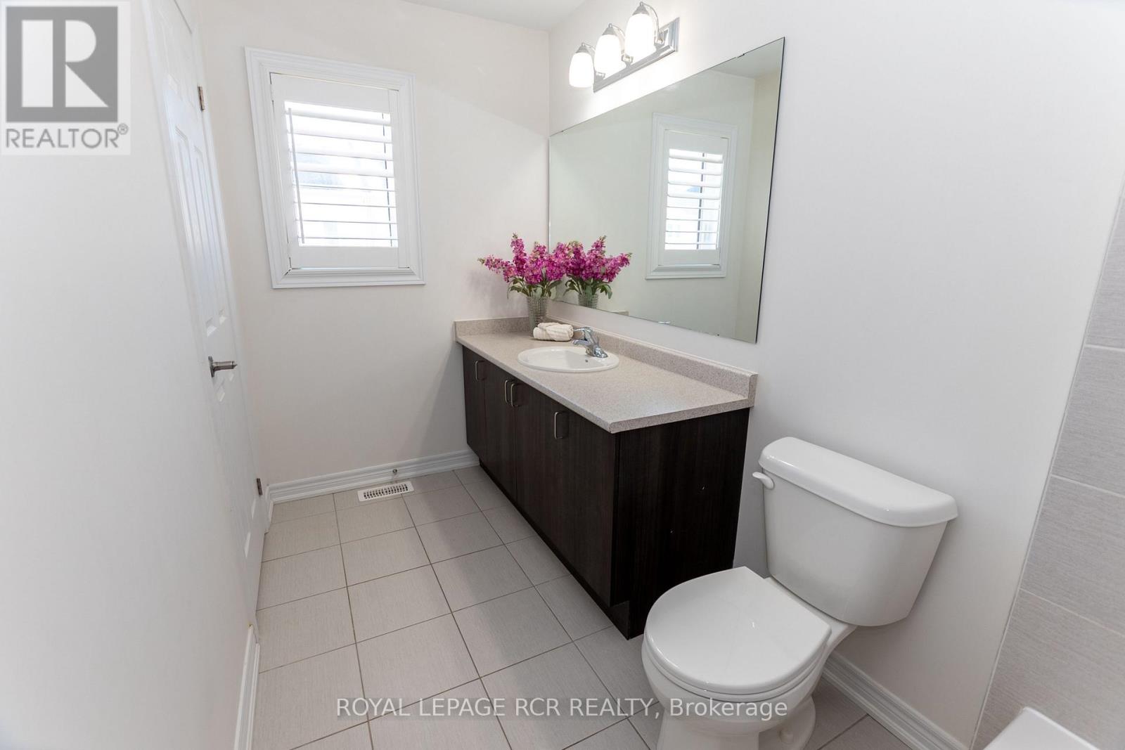 206 Barnett Drive, Shelburne, Ontario  L9V 3X1 - Photo 19 - X12796392