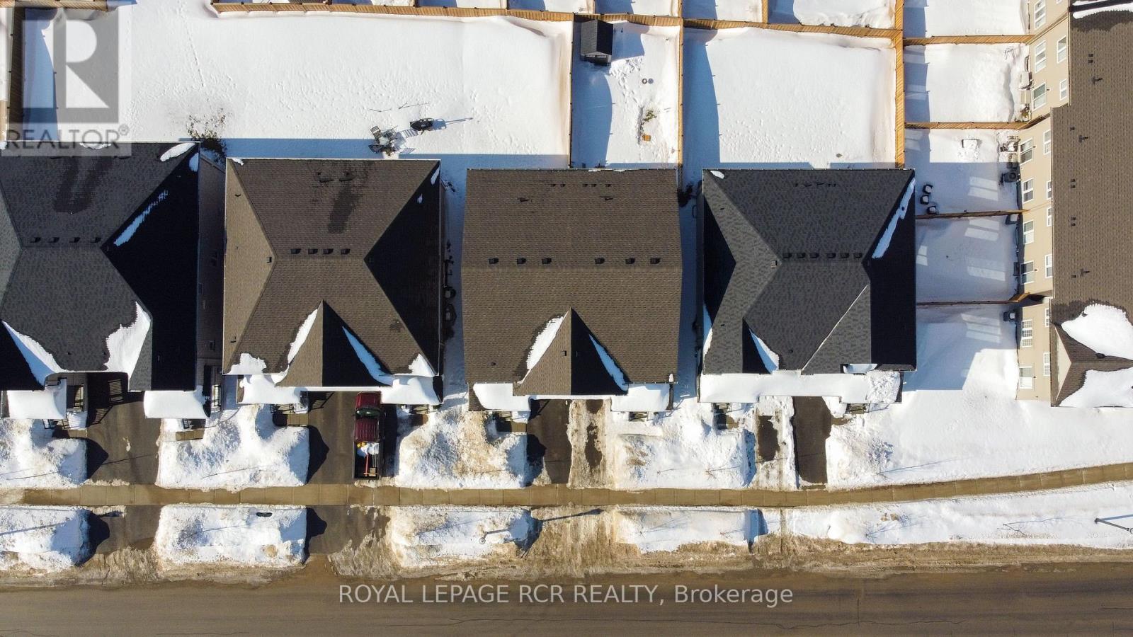 206 Barnett Drive, Shelburne, Ontario  L9V 3X1 - Photo 22 - X12796392