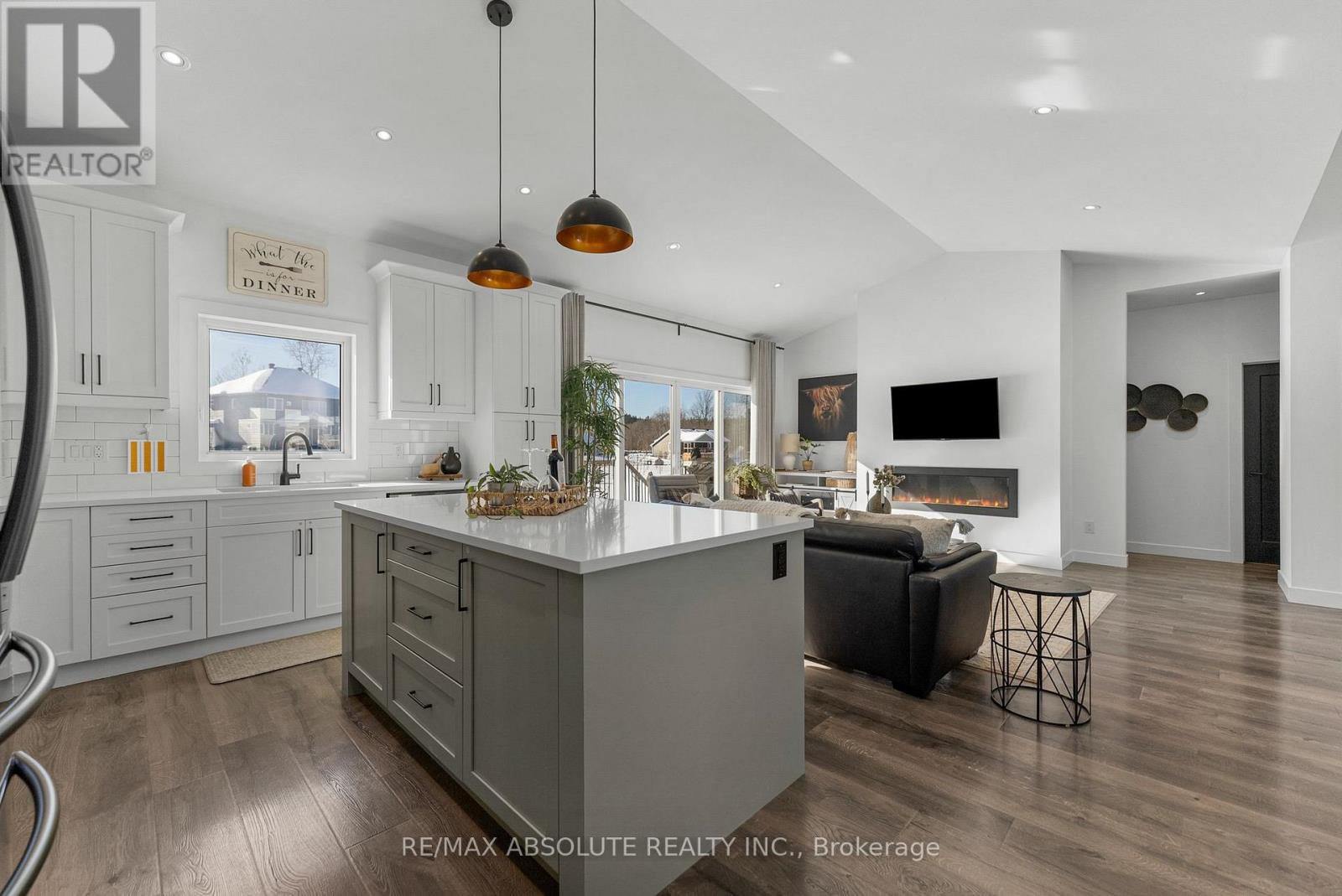 211 Lion Head Drive, Mississippi Mills, Ontario  K0A 2X0 - Photo 15 - X12762138