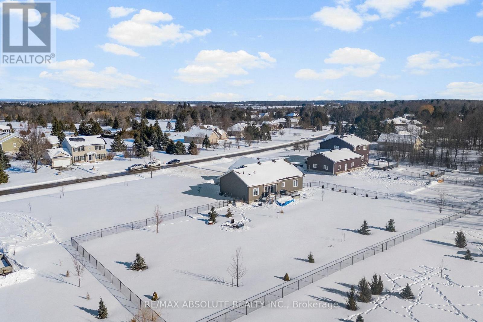 211 Lion Head Drive, Mississippi Mills, Ontario  K0A 2X0 - Photo 3 - X12762138