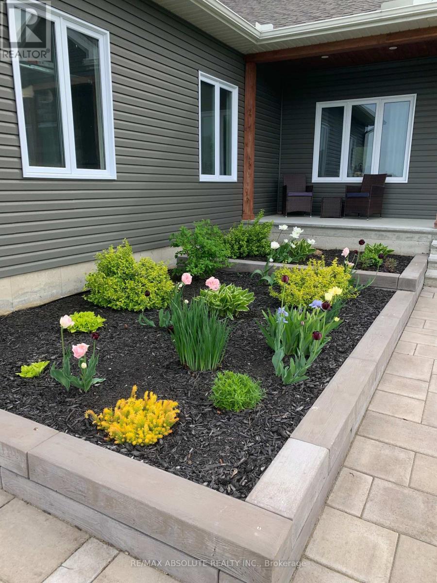 211 Lion Head Drive, Mississippi Mills, Ontario  K0A 2X0 - Photo 5 - X12762138