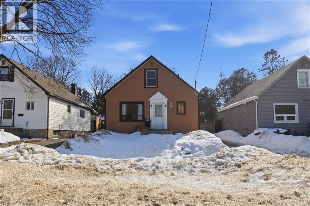 547 Wellington Street N, Kitchener, Ontario  N2H 5L6 - Photo 2 - 40804246