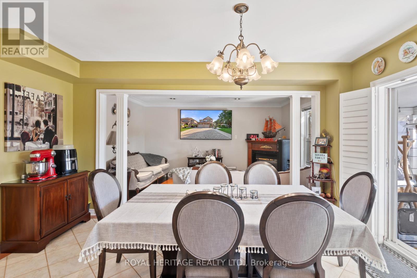 1101 Gossamer Drive, Pickering, Ontario  L1X 2T7 - Photo 22 - E12796402