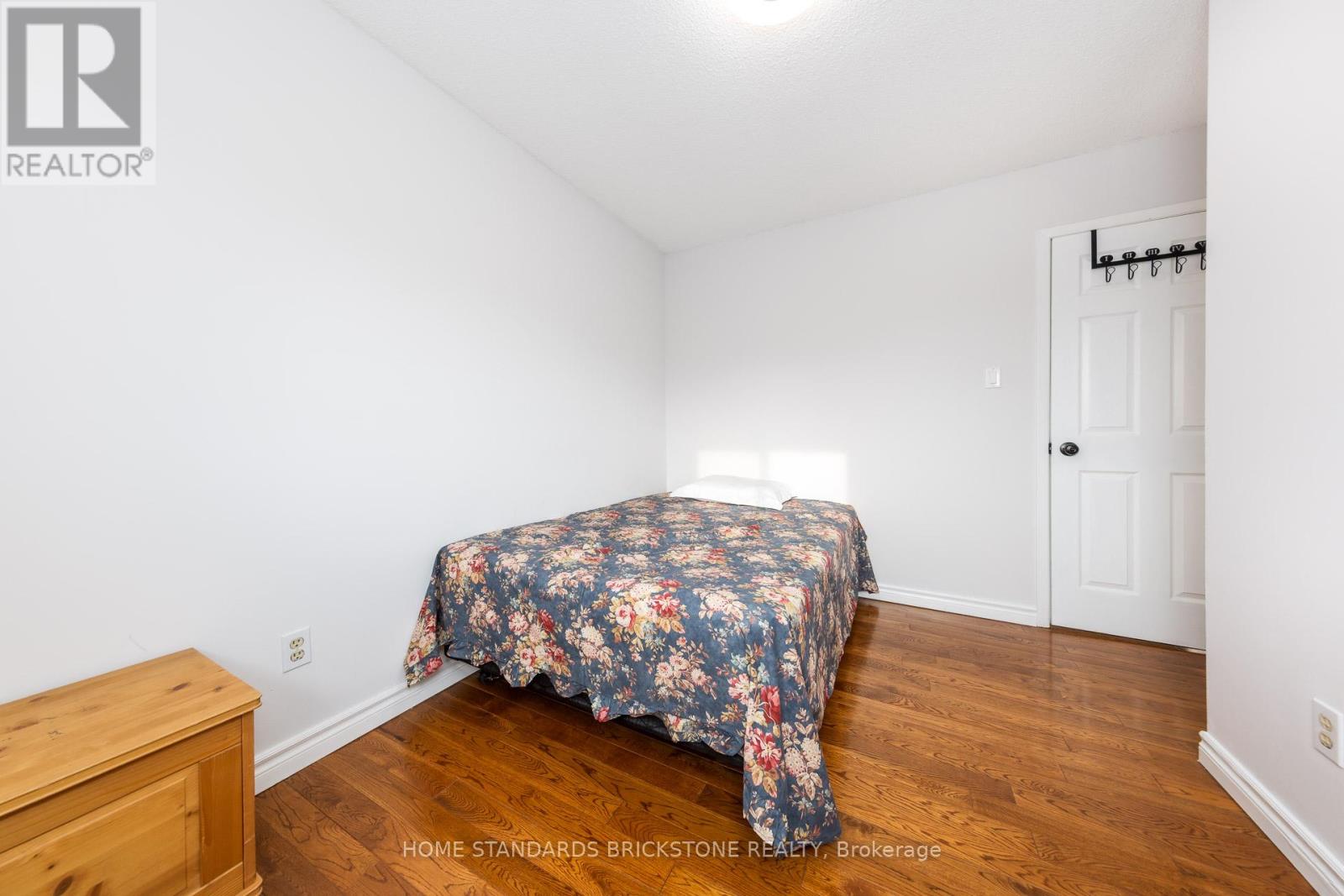 8 Royal Colwood Court, Vaughan, Ontario  L4K 2J3 - Photo 27 - N12796410