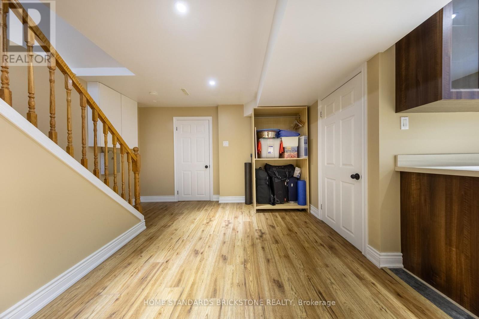 8 Royal Colwood Court, Vaughan, Ontario  L4K 2J3 - Photo 30 - N12796410