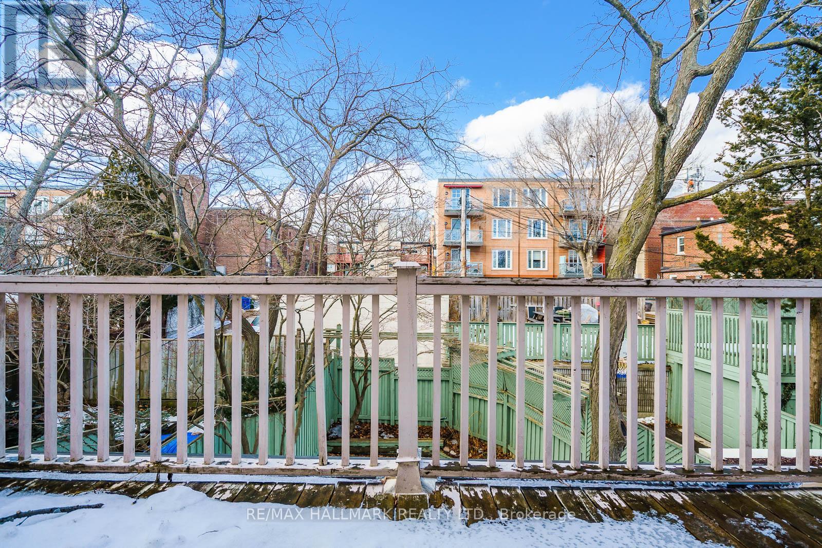 26 Hazel Avenue, Toronto, Ontario  M4E 1C5 - Photo 31 - E12796158